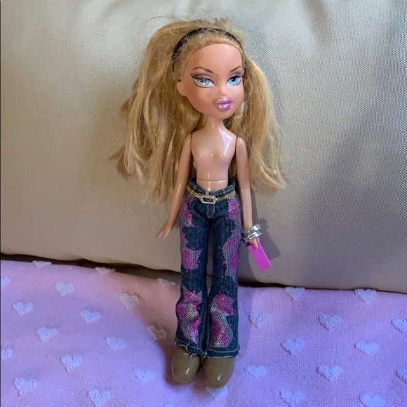 2001 bratz dolls value